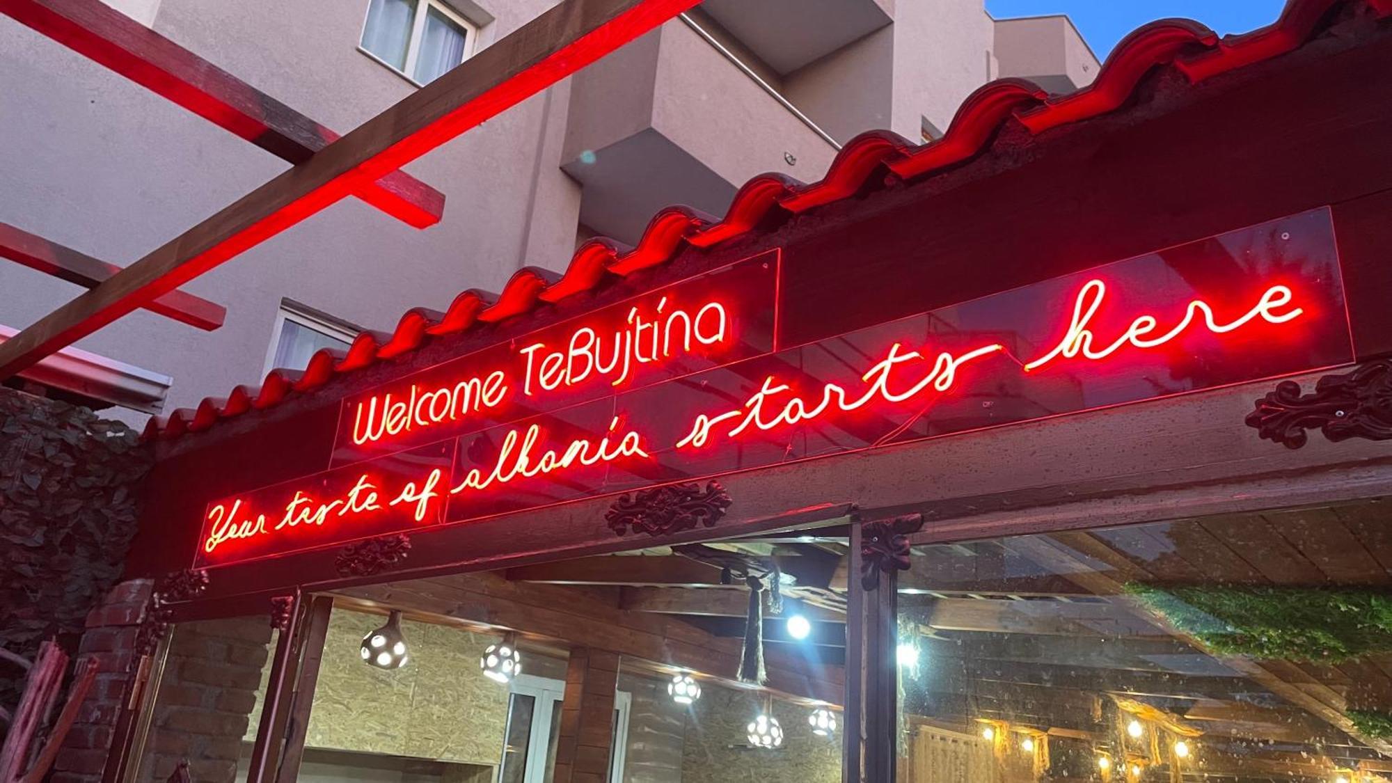 Te Bujtina Hotel- Cozy Stay With Traditional Breakfast Near Beach Golem  Exteriér fotografie
