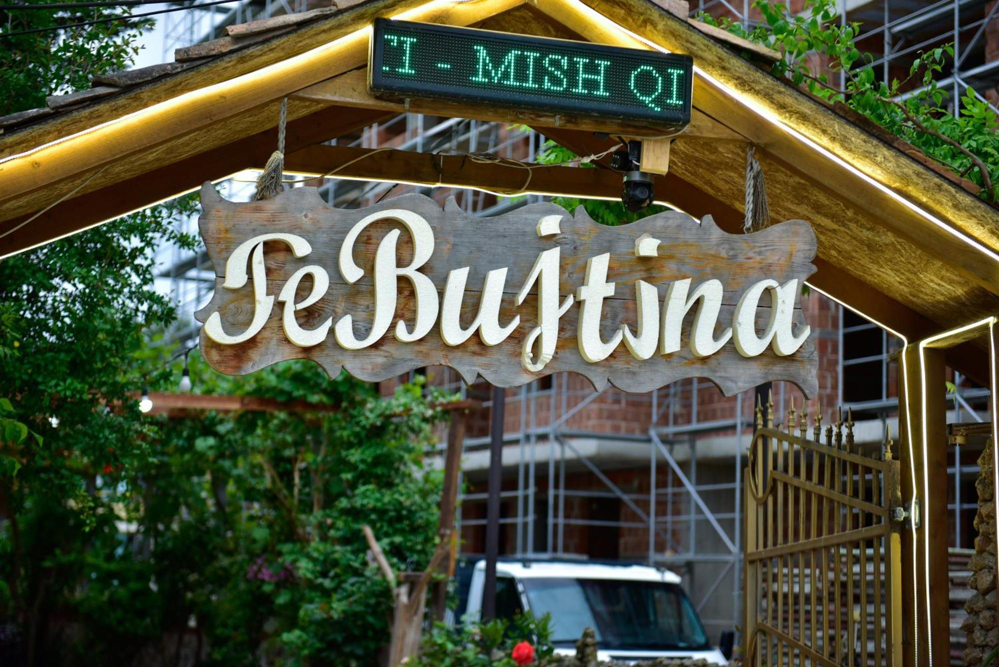 Te Bujtina Hotel- Cozy Stay With Traditional Breakfast Near Beach Golem  Exteriér fotografie